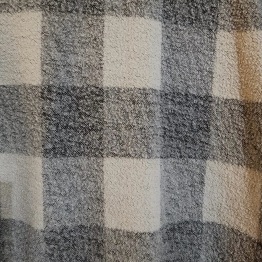 Plaid flannel jacket - Picture 5 of 5